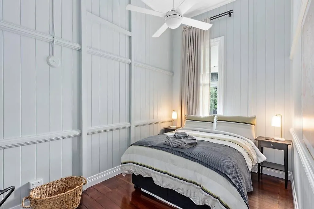 Apartmán The Lounge! 2 Bed/1 Bath/1 Car ~ New Farm Brisbane